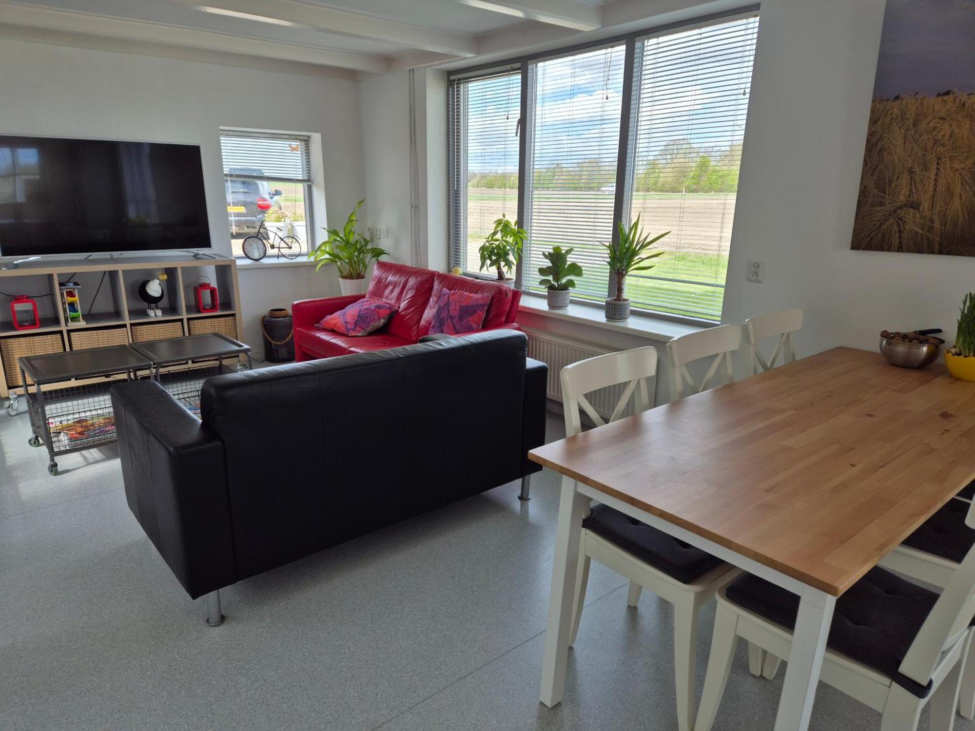 Vrijstaande Ruime Familiewoning Landelijk Gelegen Villa Lewedorp Luaran gambar